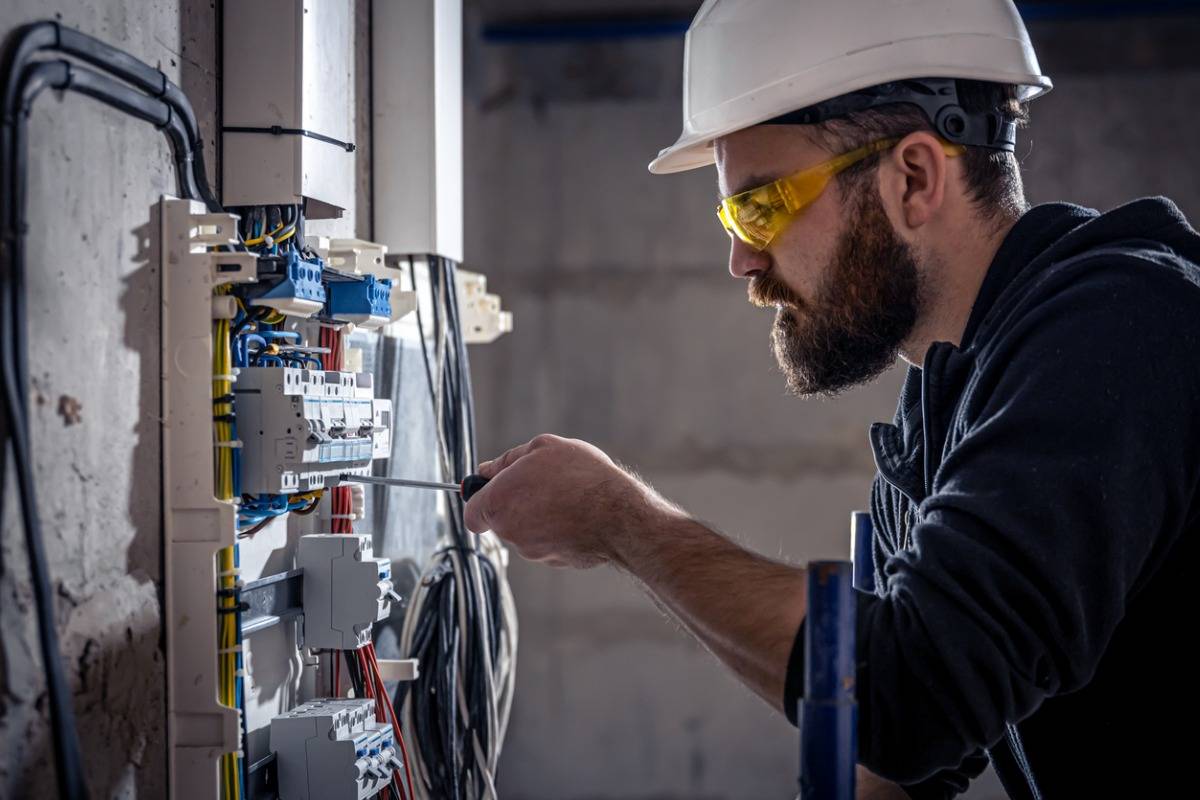 Commercial electrician in Perth performing electrical maintenance and testing